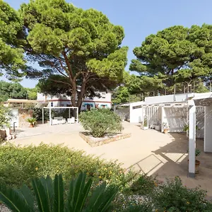 Angolo Mare Apartment&rooms , Porto Pino Italia